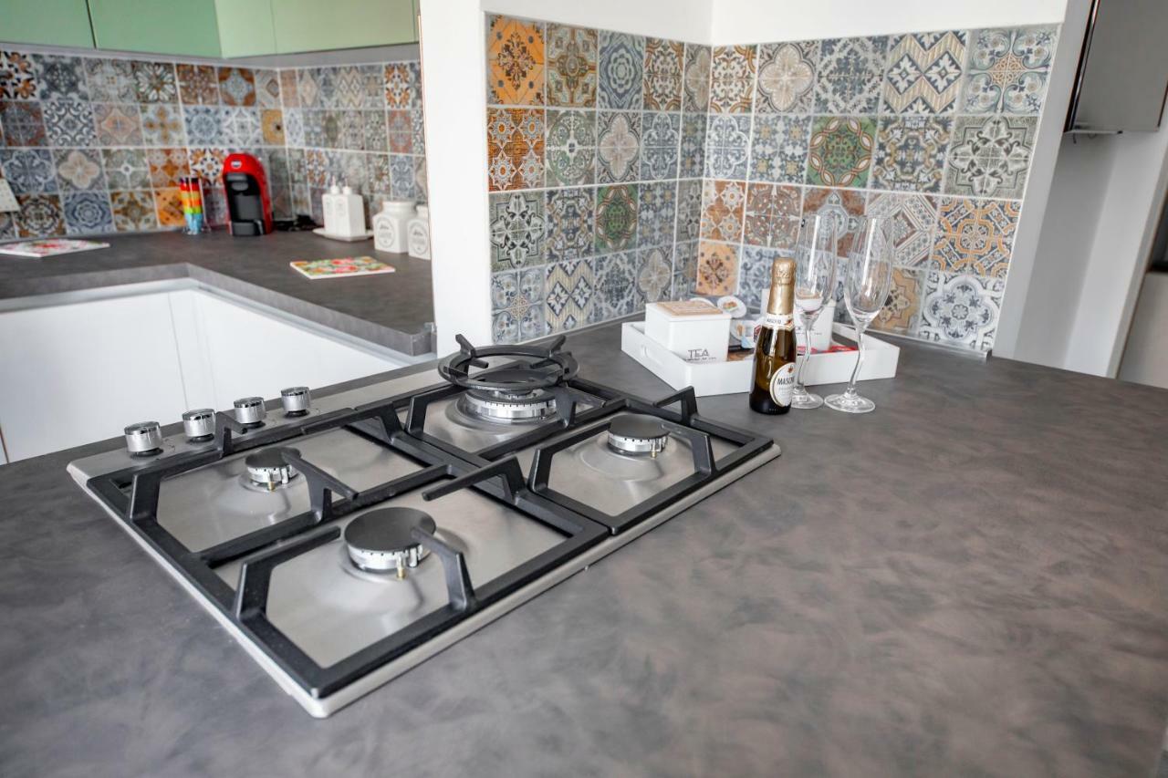 House Giardina Apartment Чефалу Екстериор снимка